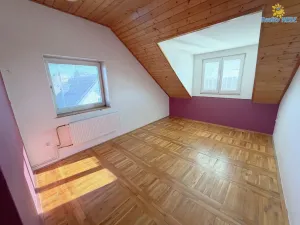 Prodej rodinného domu, Zlatníky-Hodkovice - Hodkovice, Slunečná, 300 m2