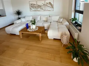 Prodej bytu 2+kk, Praha - Malešice, Azzoniho, 113 m2