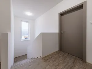 Prodej rodinného domu, Bělá pod Bezdězem, Jarní, 174 m2