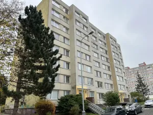 Pronájem bytu 2+kk, Praha - Bohnice, Kostřínská, 42 m2