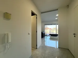 Pronájem bytu 3+kk, Pardubice, Štrossova, 83 m2