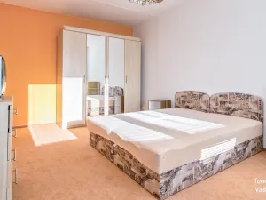 Pronájem bytu 2+1, Hradec Králové - Moravské Předměstí, Štefánikova, 67 m2