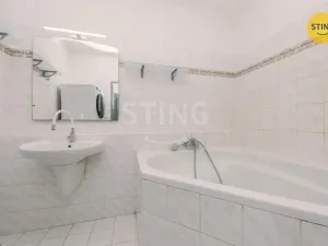 Prodej bytu 3+1, Pardubice, Lonkova, 87 m2