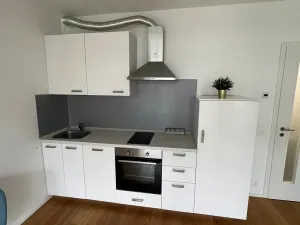 Prodej bytu 1+kk, Praha - Košíře, Naskové, 29 m2