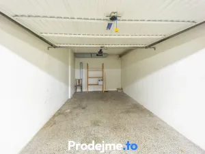 Pronájem garáže, Znojmo, Jarošova, 17 m2