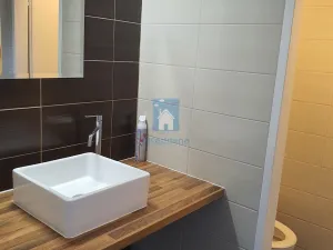 Pronájem kanceláře, Praha, Zbraslavská, 87 m2