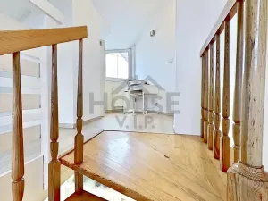 Prodej rodinného domu, Praha - Lochkov, Za ovčínem, 118 m2