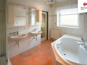 Prodej rodinného domu, Hodice, 240 m2