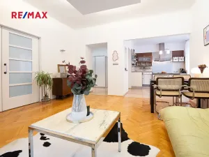 Prodej bytu 2+kk, Praha - Holešovice, Tovární, 77 m2