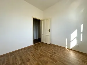 Pronájem bytu 3+1, Ostrava - Moravská Ostrava, Nádražní, 80 m2