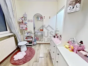 Prodej bytu 3+kk, Praha - Kamýk, Cholupická, 45 m2