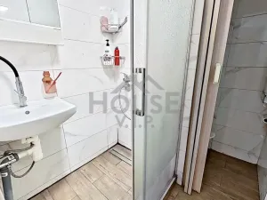 Prodej bytu 3+kk, Praha - Kamýk, Cholupická, 45 m2