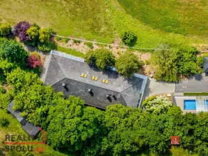 Prodej rodinného domu, Turnov - Bukovina, 450 m2