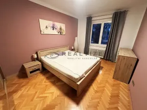 Pronájem bytu 2+1, České Budějovice, Komenského, 68 m2