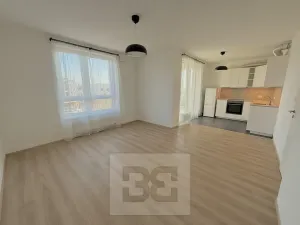 Pronájem bytu 1+kk, Praha - Ruzyně, Stočesova, 36 m2