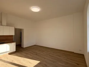 Pronájem bytu 2+kk, Cheb, Evropská, 52 m2