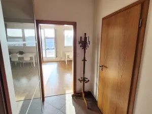 Pronájem bytu 1+kk, Praha - Ďáblice, Nad Akcízem, 34 m2