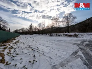 Prodej pole, Vsetín, 1931 m2