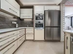 Prodej rodinného domu, Králův Dvůr - Levín, Levínský Vršek, 404 m2