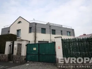 Pronájem bytu 2+kk, Praha - Suchdol, Budyňská, 50 m2