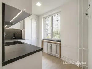 Pronájem bytu 2+1, Praha - Vršovice, Arménská, 54 m2