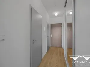 Pronájem bytu 1+kk, Chýně, Premonstrátů, 36 m2