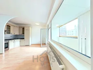Prodej bytu 1+kk, Praha - Vysočany, Poděbradská, 34 m2