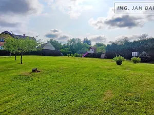 Prodej pozemku pro bydlení, Jersín, 1008 m2