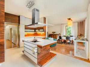 Prodej zemědělské usedlosti, Lichnov, 672 m2