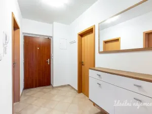 Pronájem bytu 2+kk, Praha - Prosek, Libočanská, 57 m2