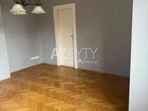 Prodej vily, Praha - Dejvice, Komornická, 290 m2