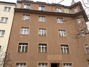 Pronájem bytu 2+1, Karlovy Vary, Kvapilova, 66 m2