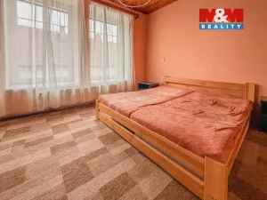 Prodej bytu 5+1, Polepy, 200 m2