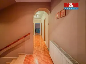 Prodej bytu 5+1, Polepy, 200 m2