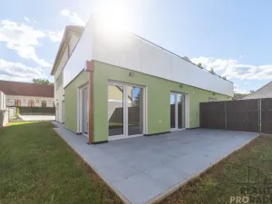 Prodej bytu 4+kk, Ostopovice, B. Němcové, 90 m2