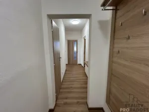 Pronájem bytu 2+1, Hodonín, nám. Osvobození, 55 m2