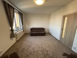 Pronájem bytu 2+1, Hodonín, nám. Osvobození, 55 m2