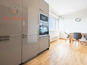 Pronájem bytu 4+kk, Praha - Jinonice, Pod stolovou horou, 114 m2