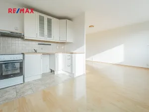 Pronájem bytu 3+1, Kladno, Na růžovém poli, 67 m2