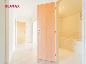 Pronájem bytu 3+1, Kladno, Na růžovém poli, 67 m2