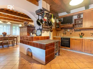 Prodej rodinného domu, Bříství, 375 m2