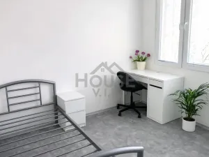 Prodej bytu 4+1, Praha - Prosek, Mimoňská, 74 m2