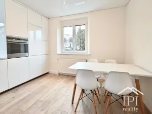 Pronájem bytu 2+1, Děčín, Liliová, 56 m2