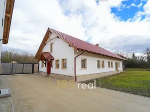 Prodej rodinného domu, Novosedly, 187 m2