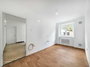 Prodej bytu 3+1, Plzeň, Thámova, 68 m2