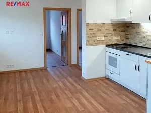 Prodej rodinného domu, Zápy, 216 m2