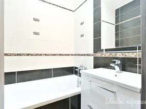 Pronájem bytu 3+kk, Brno - Líšeň, Bačovského, 72 m2