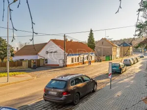 Pronájem bytu 3+1, Kralupy nad Vltavou - Mikovice, 28. října, 64 m2