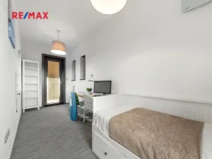 Prodej vily, Praha - Klánovice, Zádražanská, 330 m2