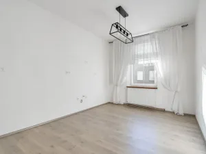 Prodej bytu 2+kk, Trutnov - Poříčí, Voletinská, 50 m2
